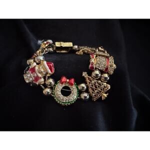 Vintage Christmas Charm Bracelet Santa Tree Rhinestone 7.75” Gold Tone B061